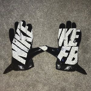 Football gloves